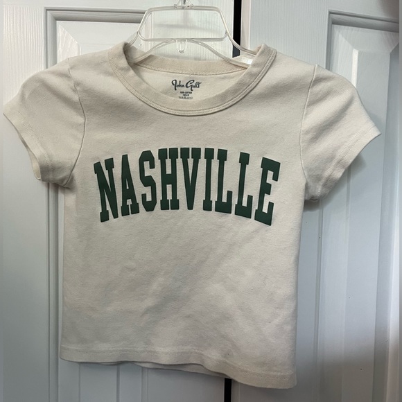 Brandy Melville Tops Brandy Melville Ashlyn Cropped Nashville Tee